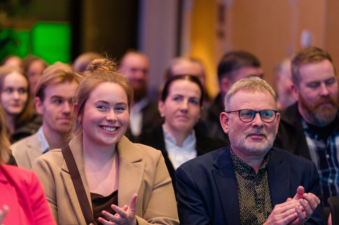 Nýsveinar fyrir norðan fengu afhent sveinsbréf