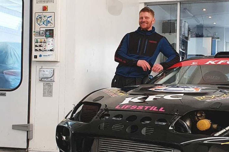 Raunfærnimat, bílaviðgerðir og mótorsport