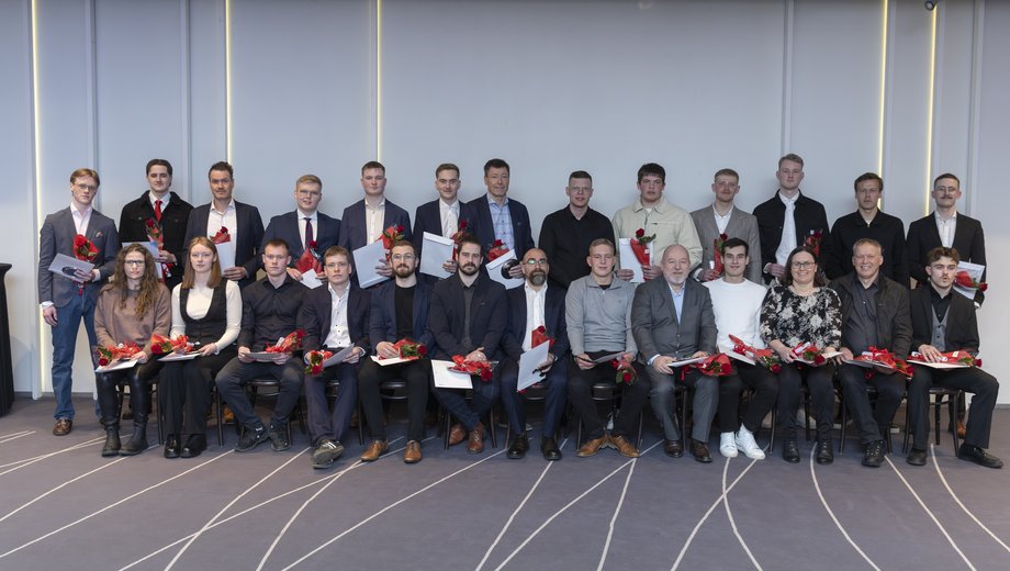 Nýsveinar í húsasmíði