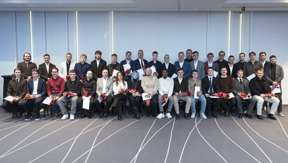 Nýsveinar í húsasmíði