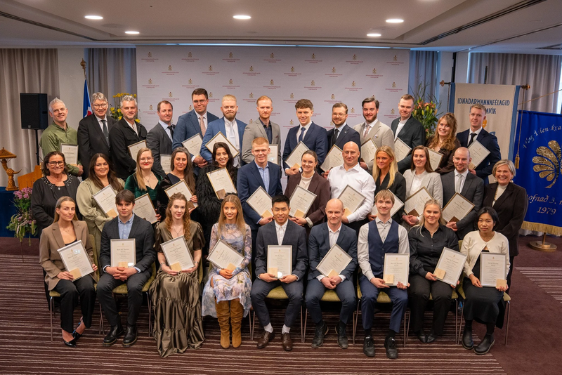 Nýsveinar sem fengu viðurkenningu á Nýsveinahátíð IMFR